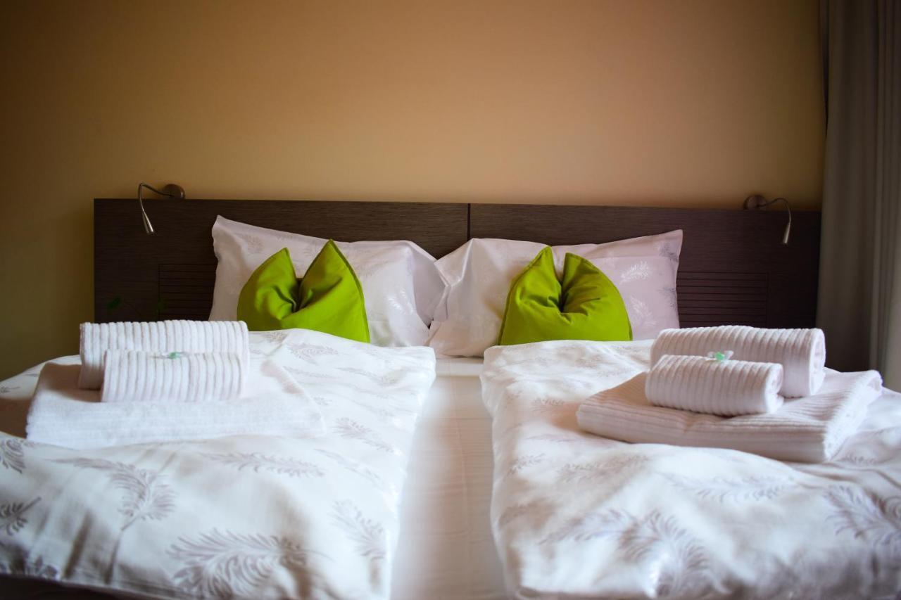 Hotel Kube Folgaria Eksteriør bilde